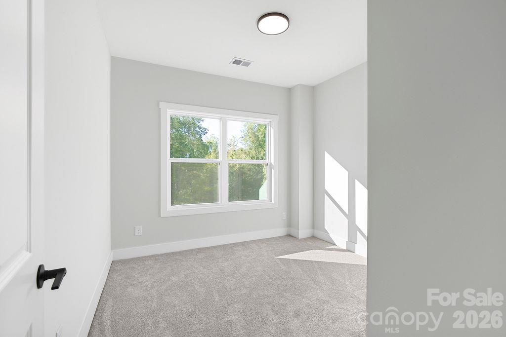 Single Family Residence at 1433 10th Avenue SW, Hickory, photo 16 of 29