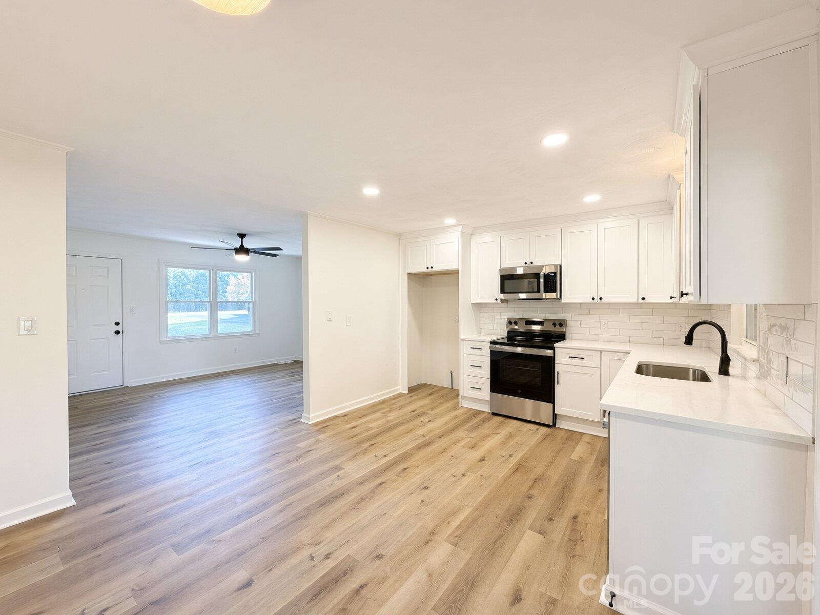Single Family Residence at 3889 Grange Road, Maiden, photo 14 of 40