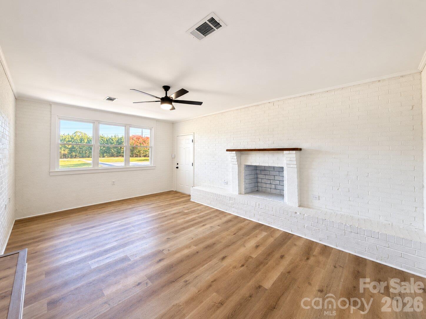 Single Family Residence at 3889 Grange Road, Maiden, photo 15 of 40