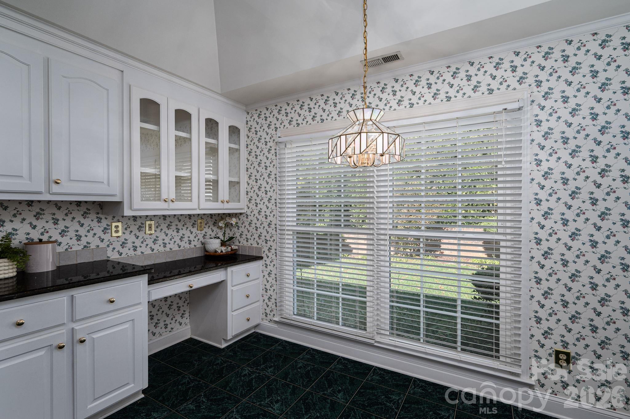 Single Family Residence at 3657 Bryantcole Way, Gastonia, photo 11 of 33