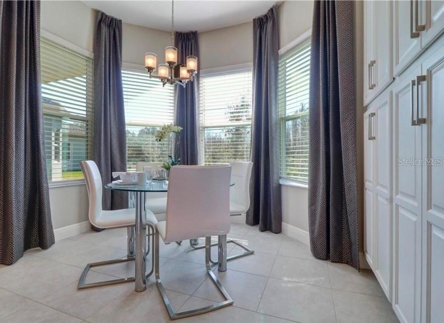 Single Family Residence at 30582 IVY FORGE CT, WESLEY CHAPEL, photo 11 of 36