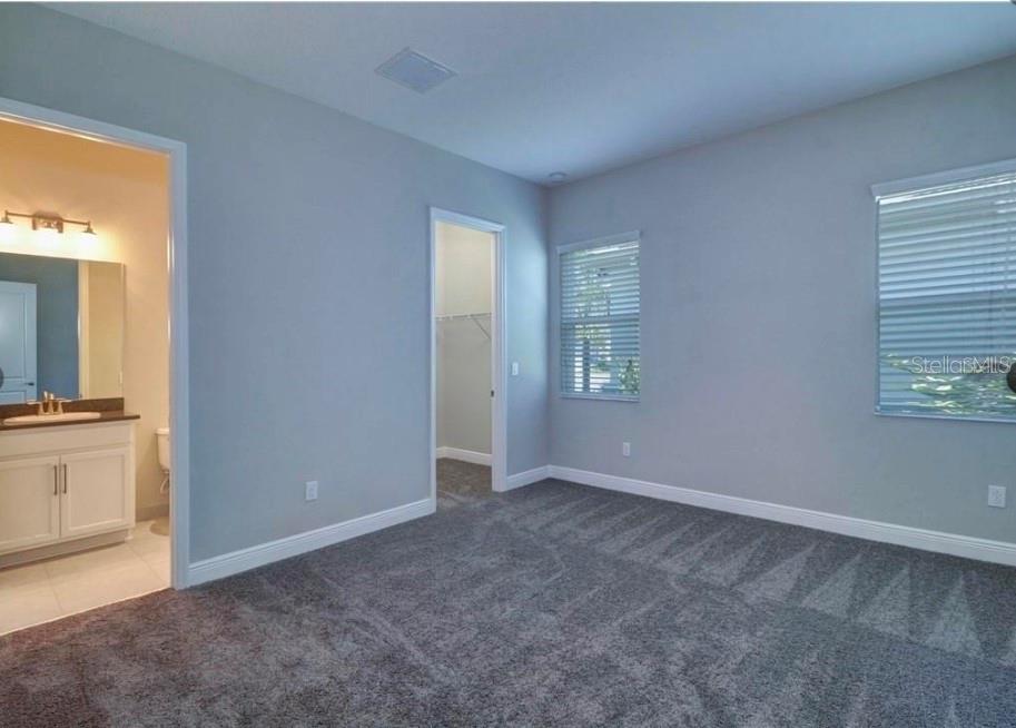 Single Family Residence at 30582 IVY FORGE CT, WESLEY CHAPEL, photo 19 of 36