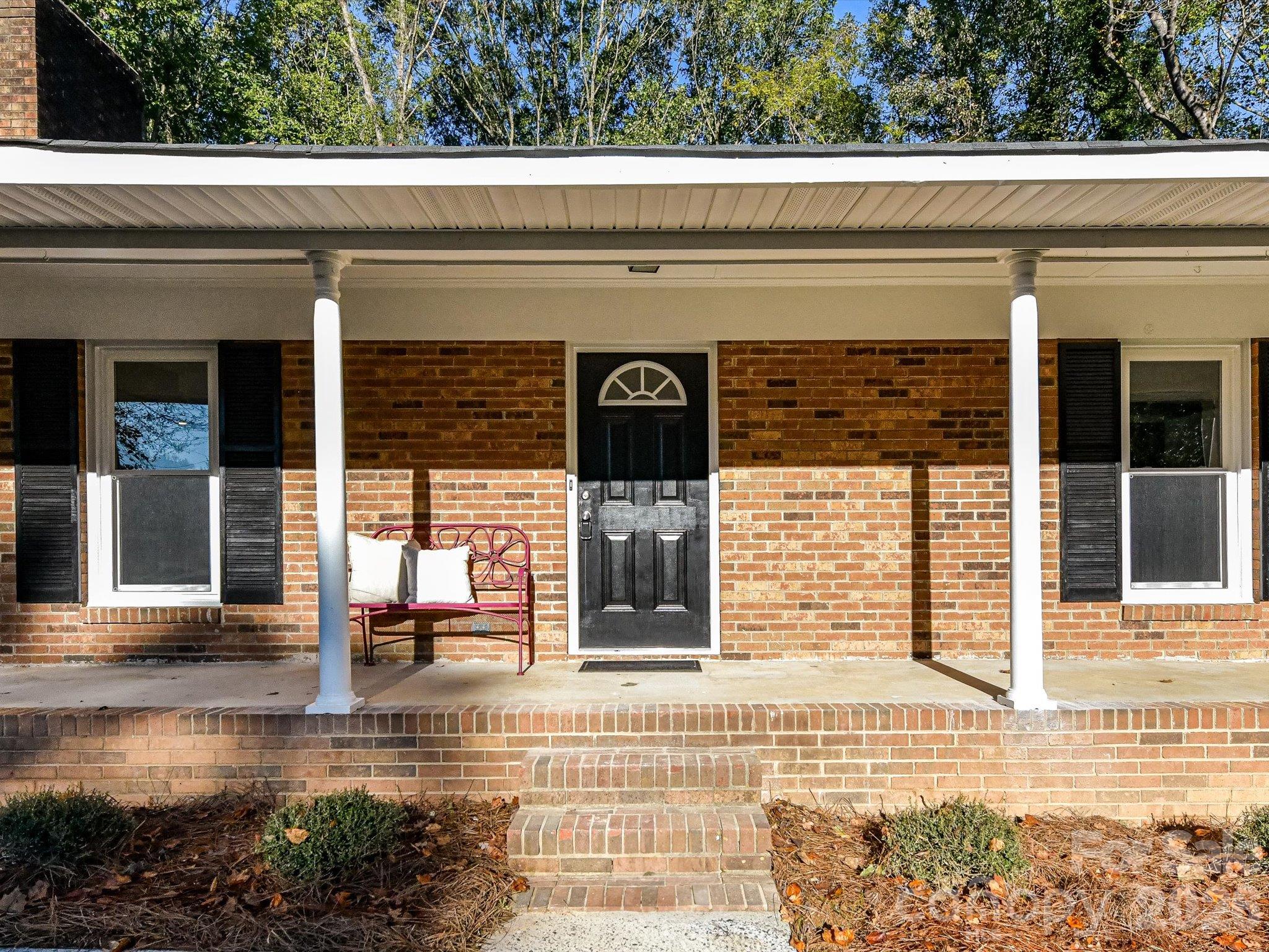 Single Family Residence at 5509 Morgan Mill Road, Monroe, photo 4 of 41