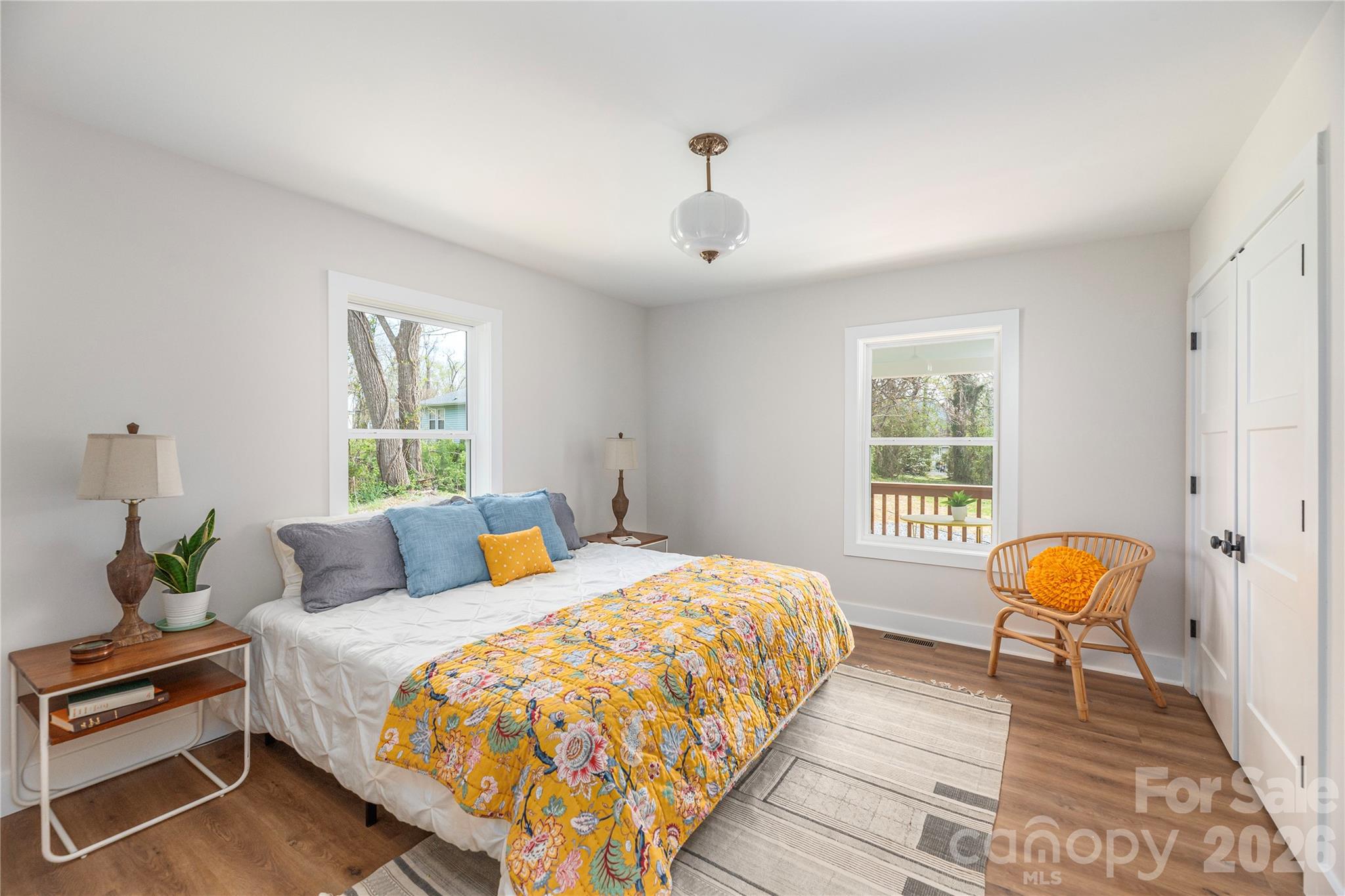 Home no longer staged. - 5 White Avenue, Asheville