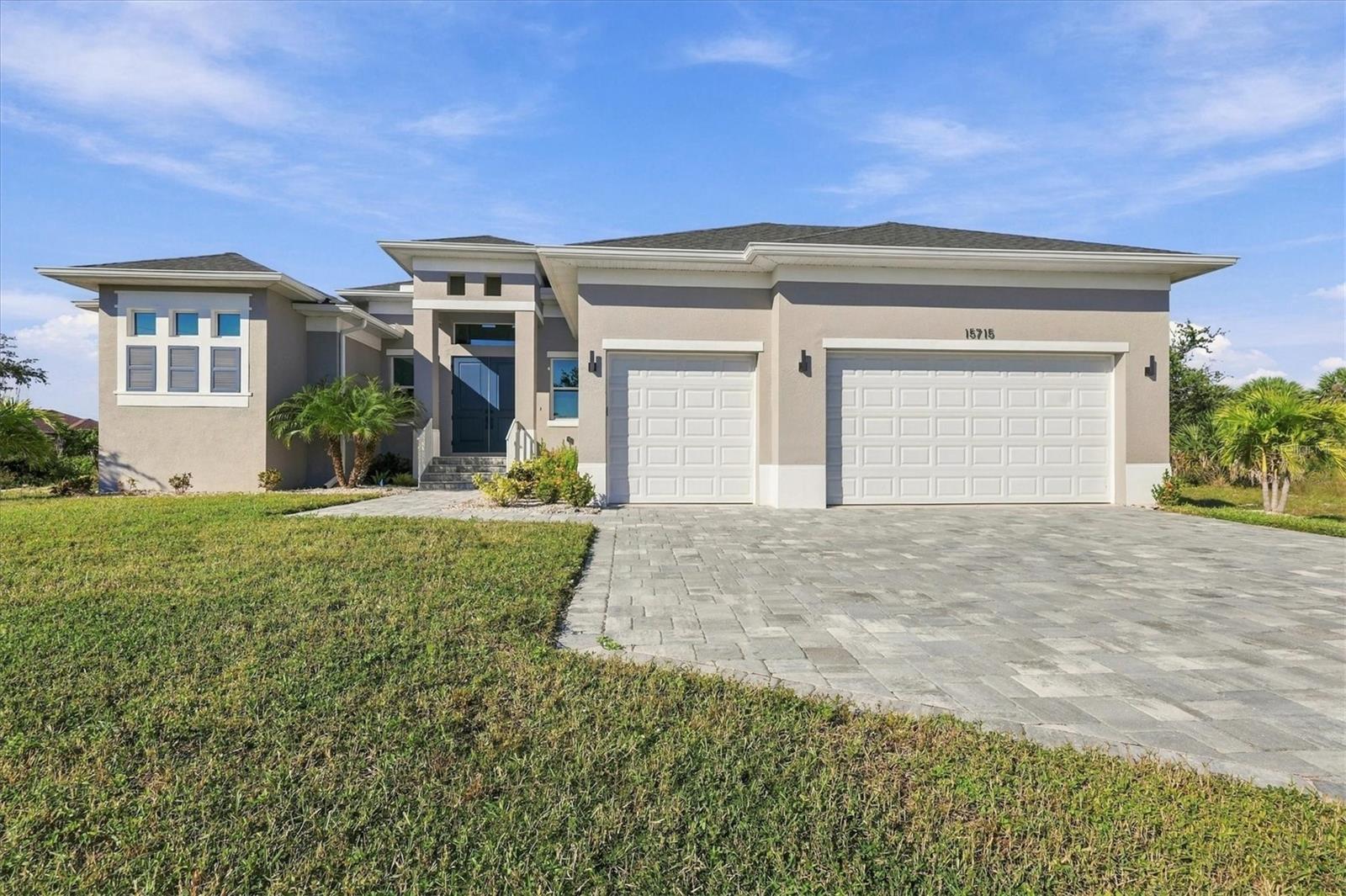 Single Family Residence at 15715 VISCOUNT CIR, PORT CHARLOTTE, photo 5 of 41