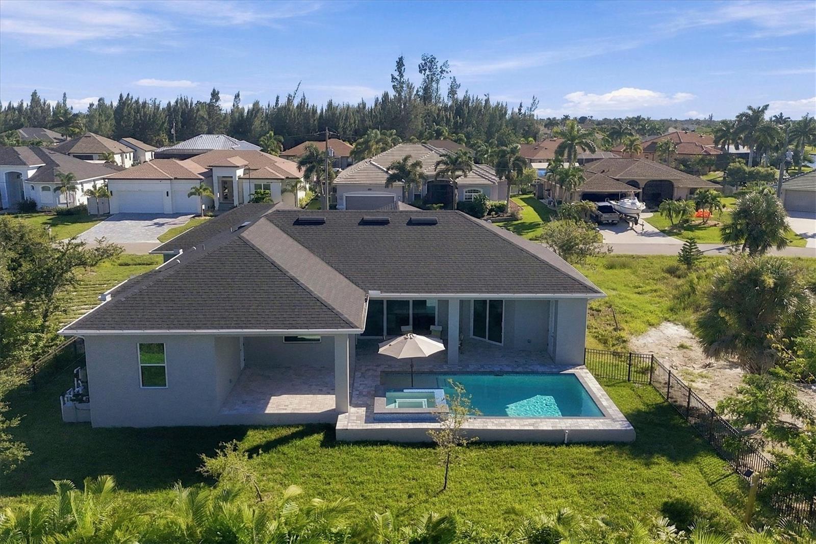 Single Family Residence at 15715 VISCOUNT CIR, PORT CHARLOTTE, photo 8 of 41