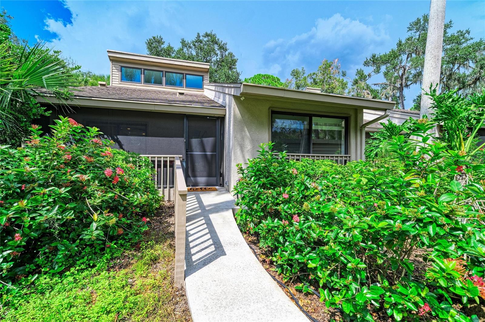 2403 ARBORETUM CIR #29