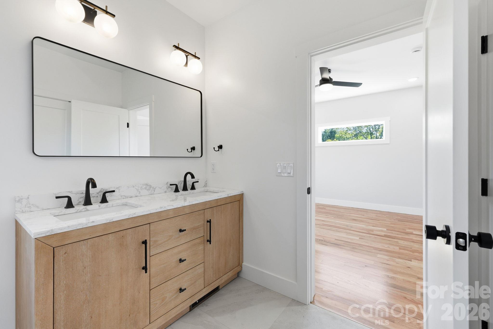 Double vanity and plenty of storage - 20 Laurel Loop, Asheville