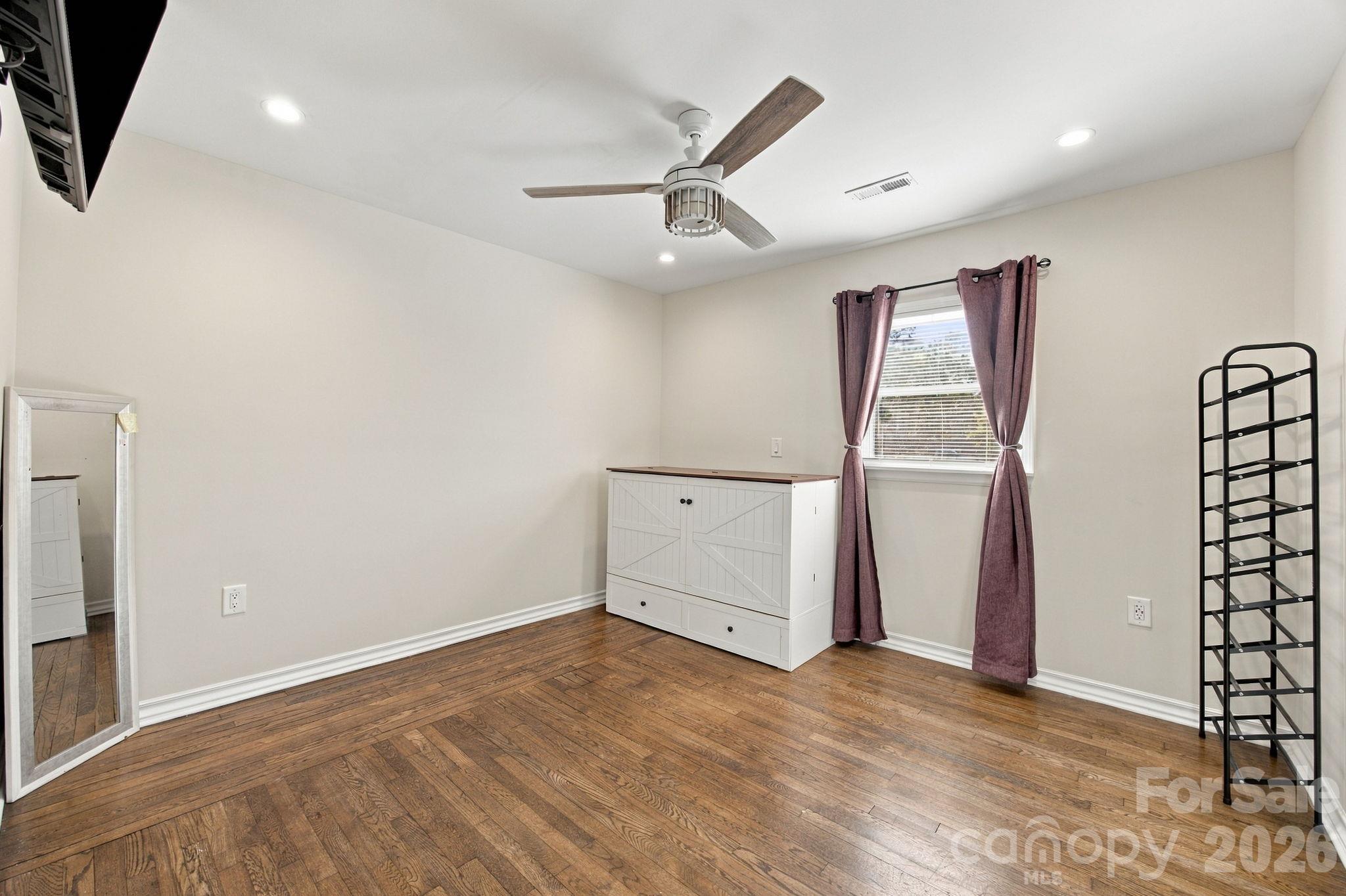 Single Family Residence at 200 Walnut Street, Monroe, photo 13 of 26