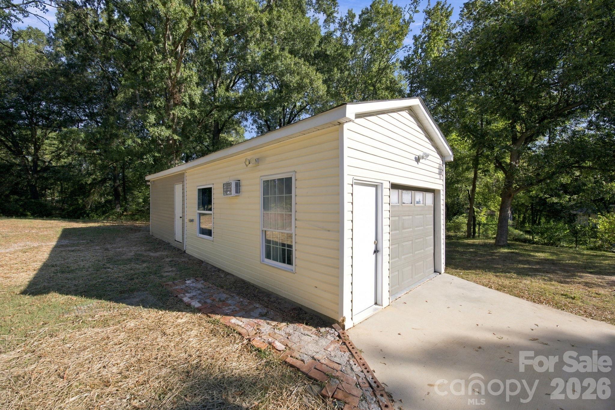 Single Family Residence at 200 Walnut Street, Monroe, photo 22 of 26