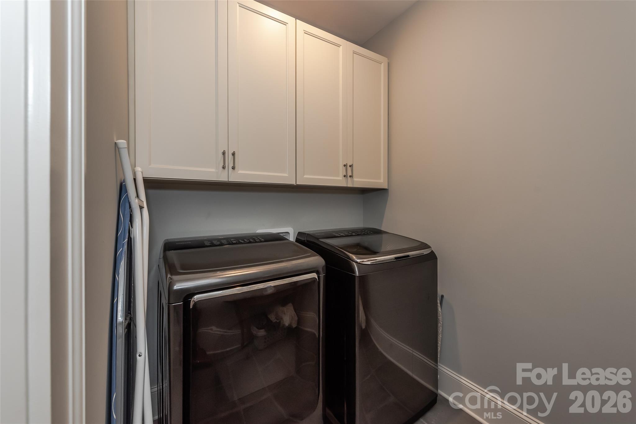 Townhouse at 405 Louise Avenue, Charlotte, photo 21 of 21