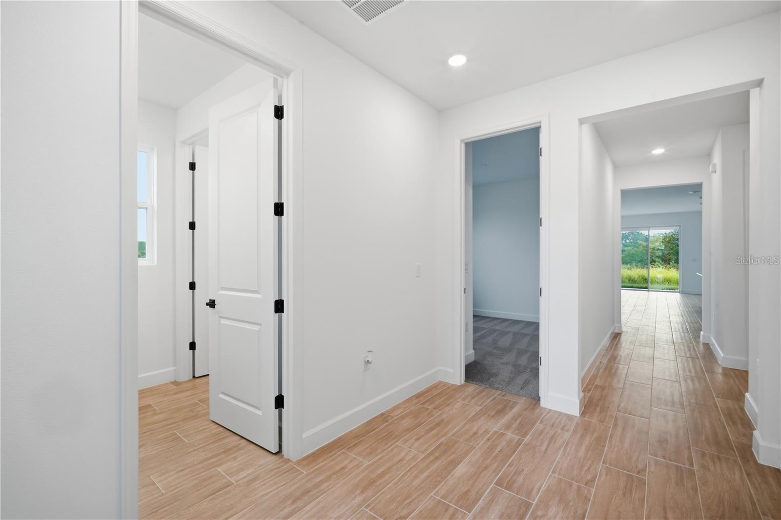 Single Family Residence at 9005 PLAYERS, WEEKI WACHEE, photo 10 of 36
