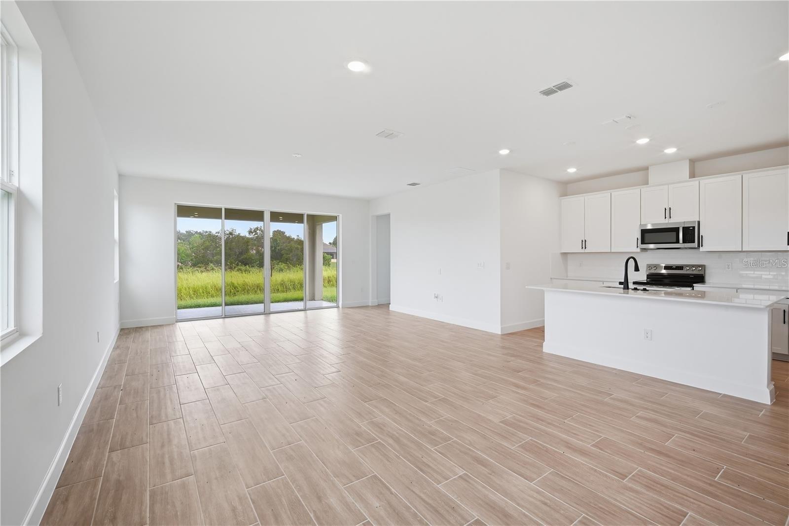 Single Family Residence at 9005 PLAYERS, WEEKI WACHEE, photo 15 of 36