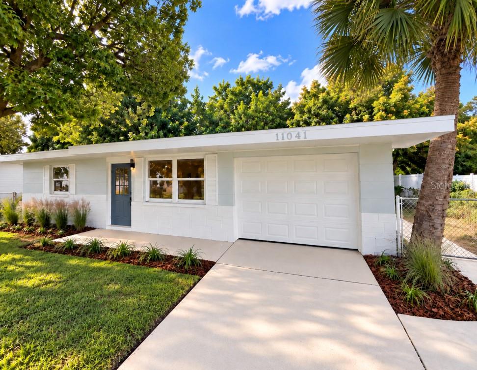 11041 MARTHA AVE