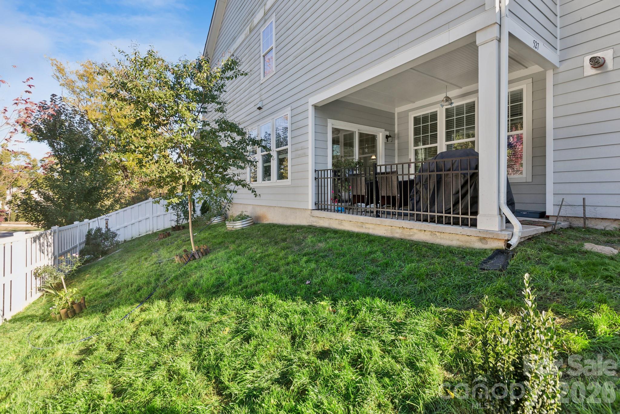 Single Family Residence at 527 E Huntersville Concord Road E, Huntersville, photo 31 of 41