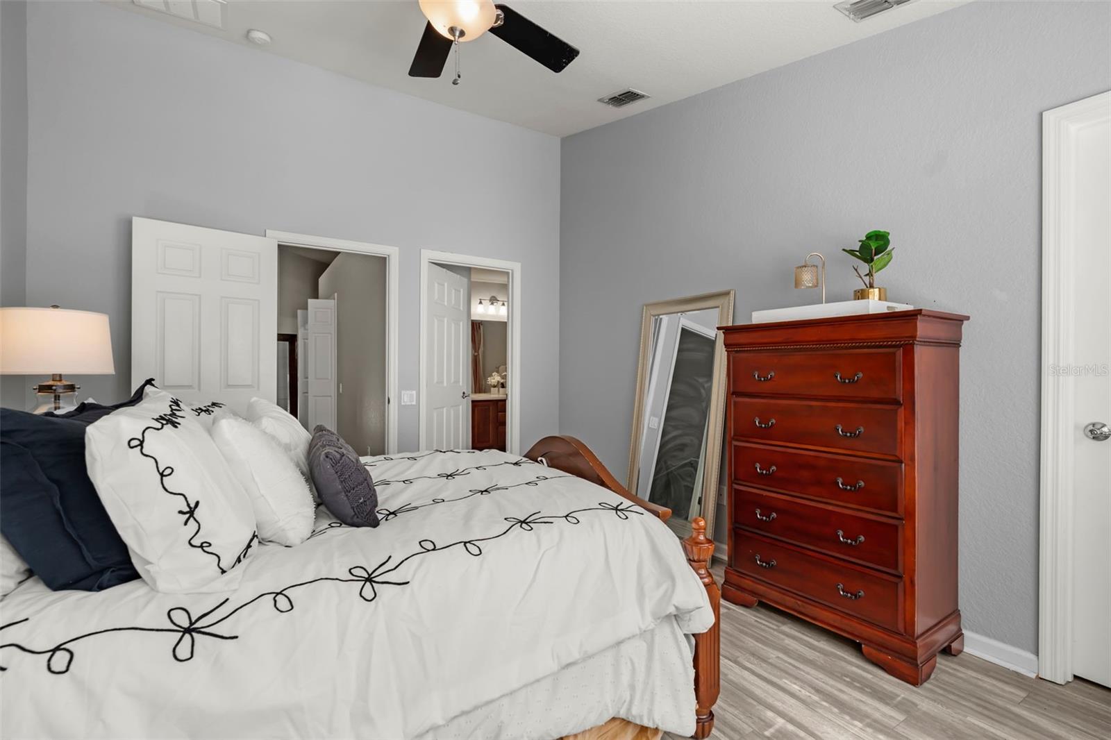 Upstairs Primary Bedroom - 1119 LEVENSOR CT, SANFORD