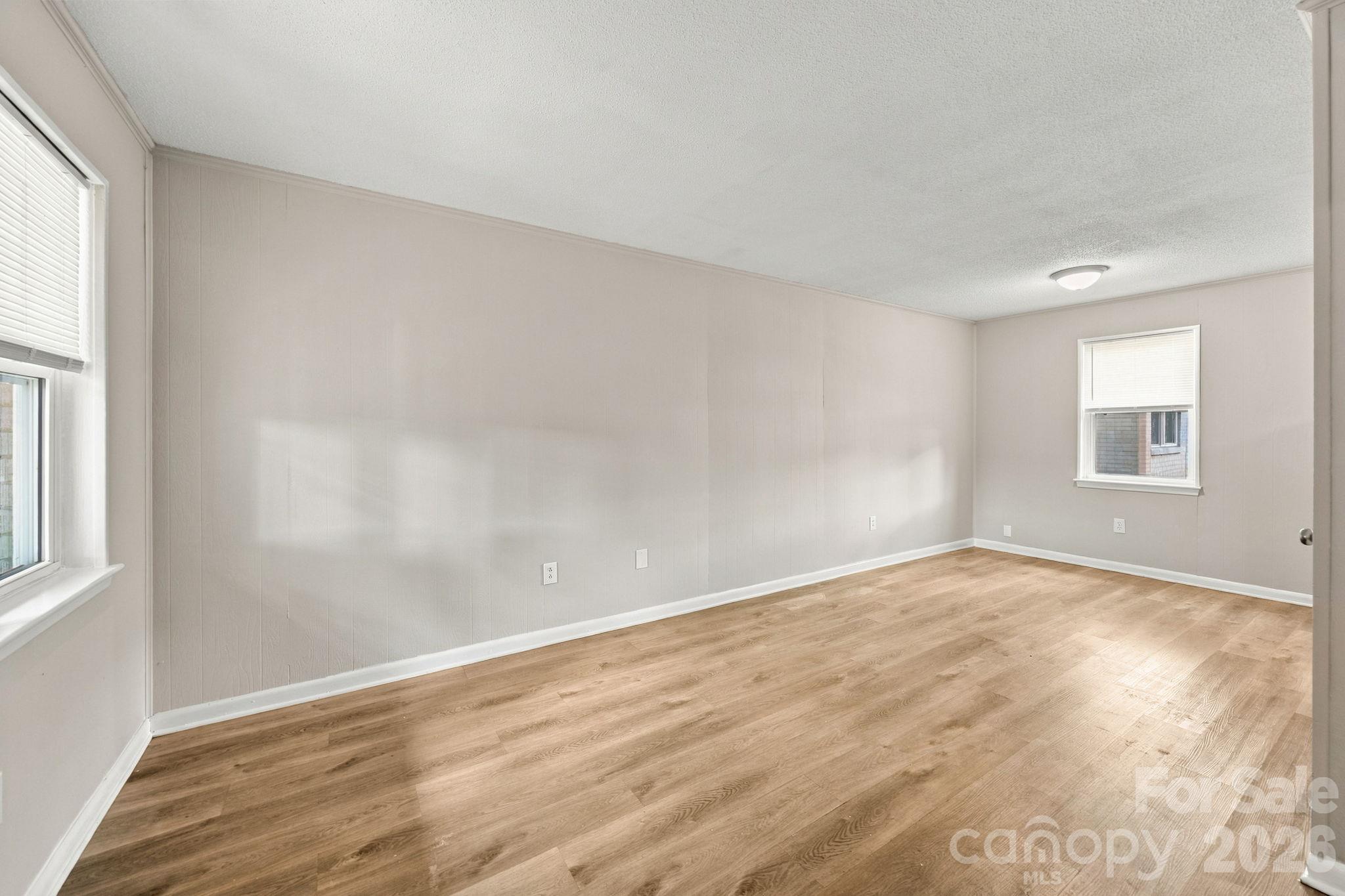 Apartment at 1731 W Avalon Circle, Charleston, photo 7 of 22