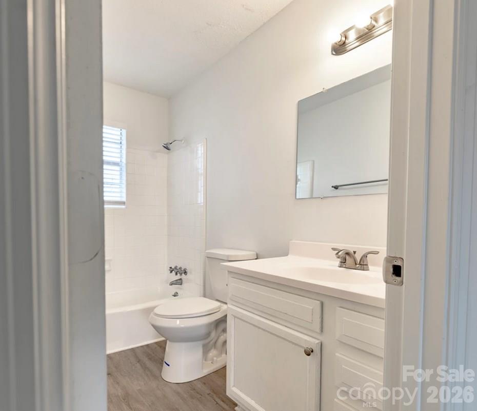 Apartment at 1731 W Avalon Circle, Charleston, photo 18 of 22