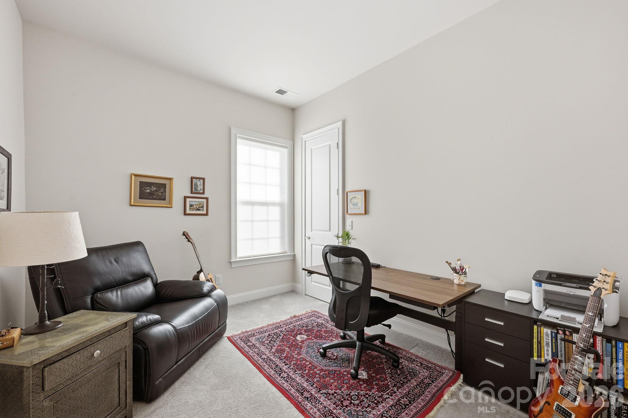 Additional guest room/flex space - 4025 Pollock View, Mount Holly
