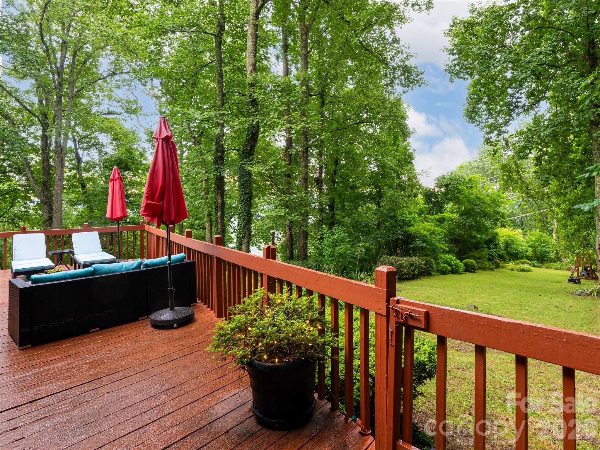 Single Family Residence at 193 Rhododendron Drive, Arden, photo 41 of 50