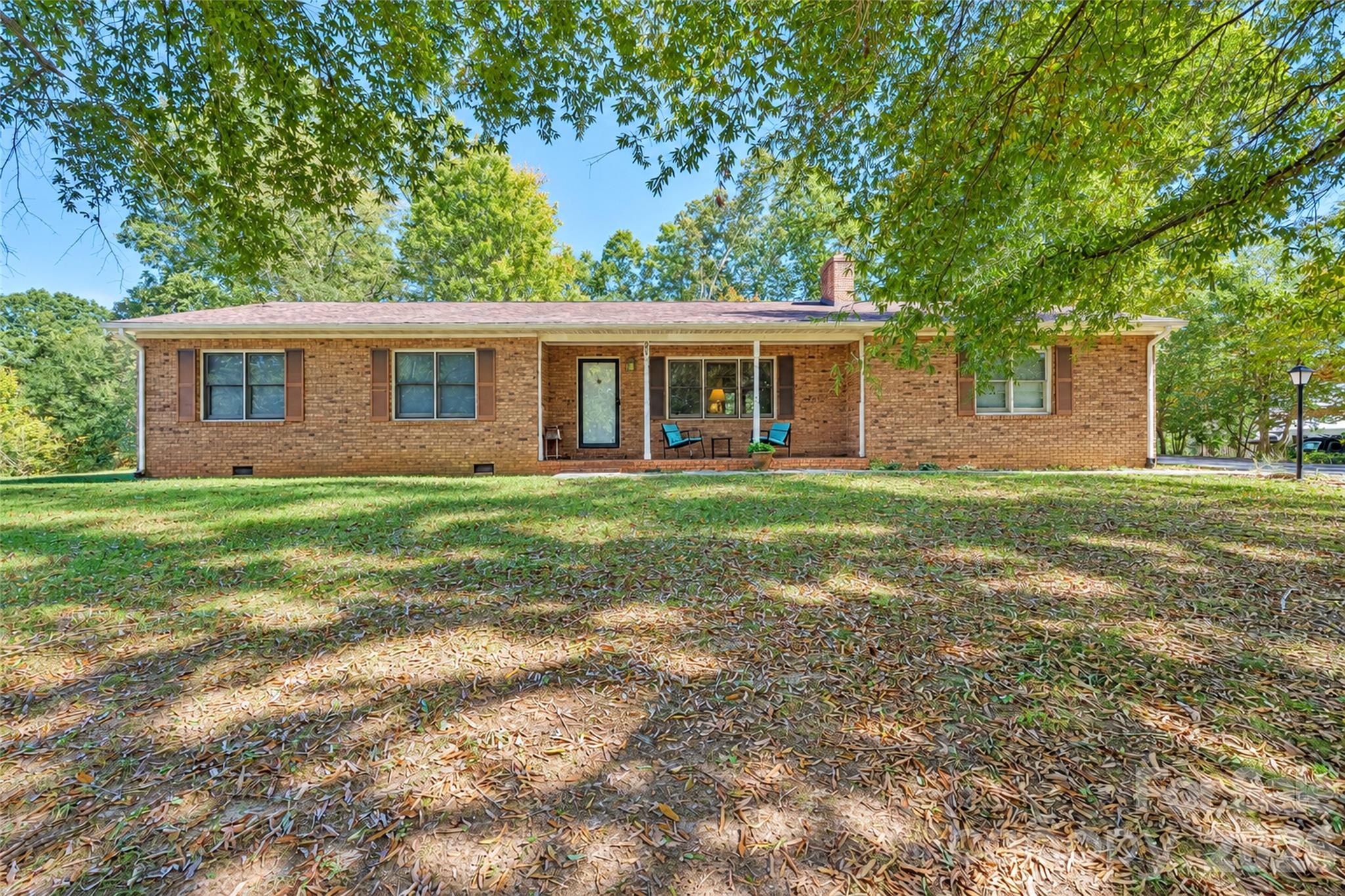 Single Family Residence at 206 Bleynat Street, Valdese, photo 2 of 25