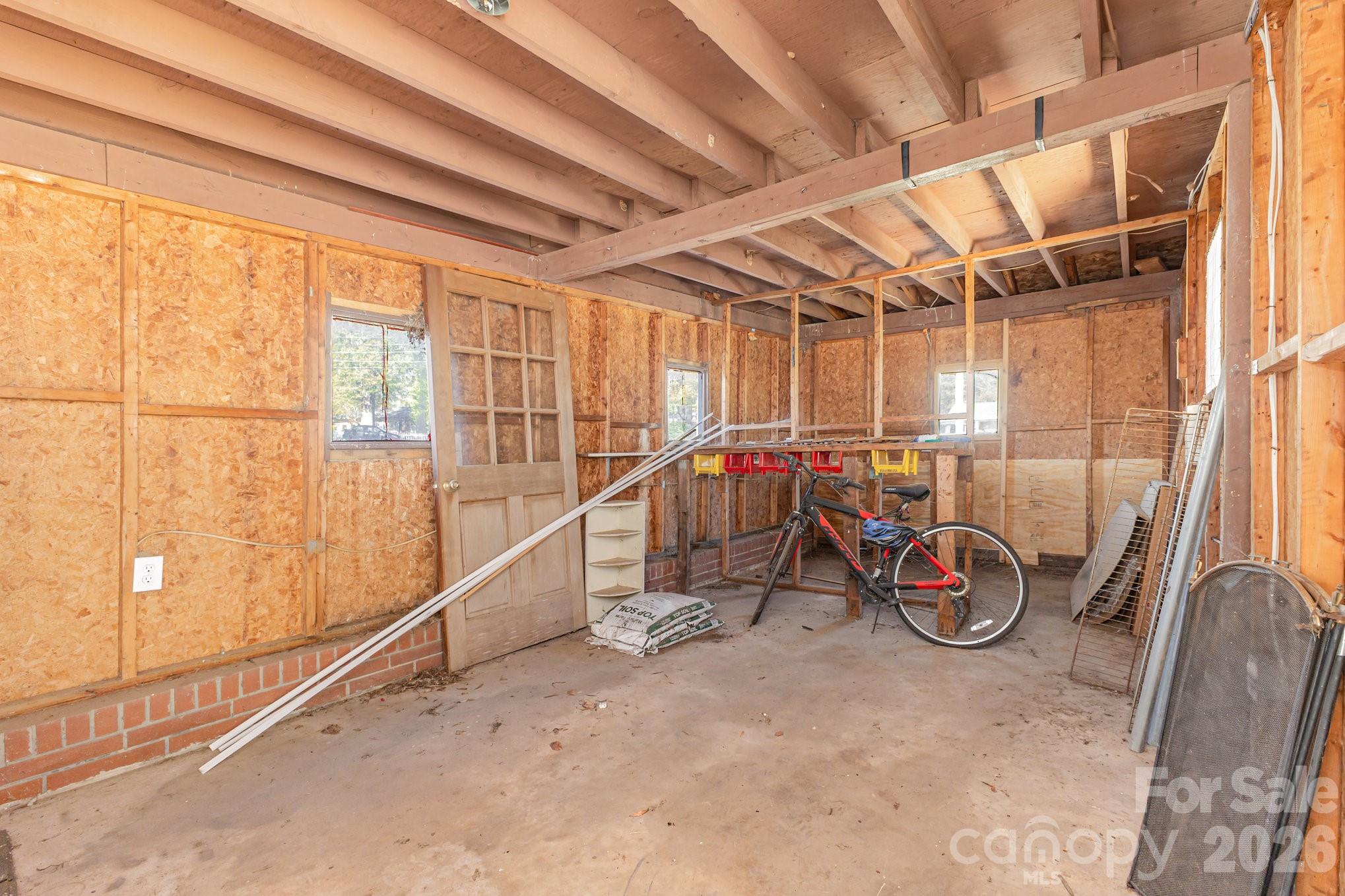 Workshop - 41 Fleetwood Drive SW, Concord