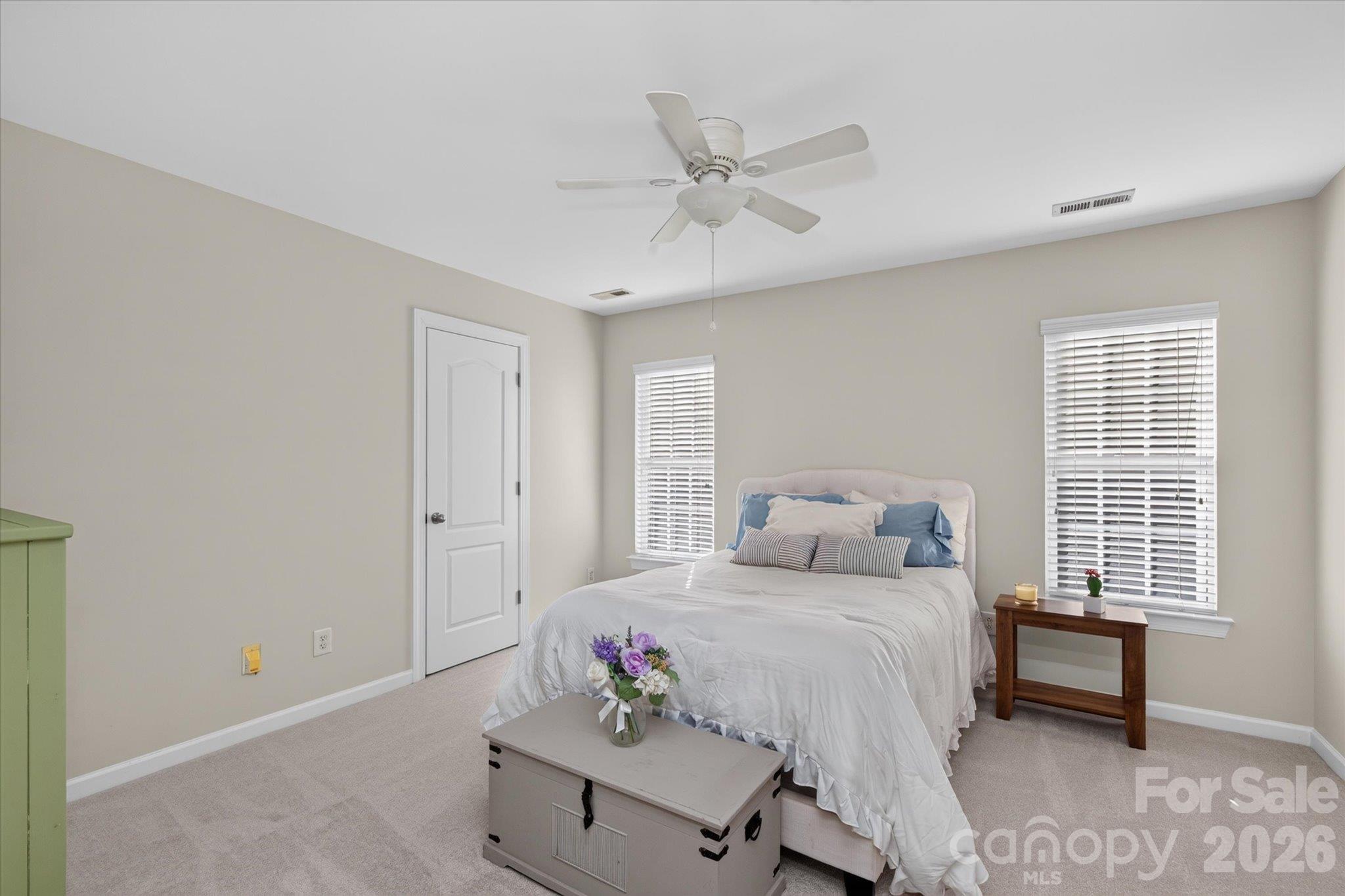 Secondary bedroom - 6107 Cactus Valley Road, Charlotte