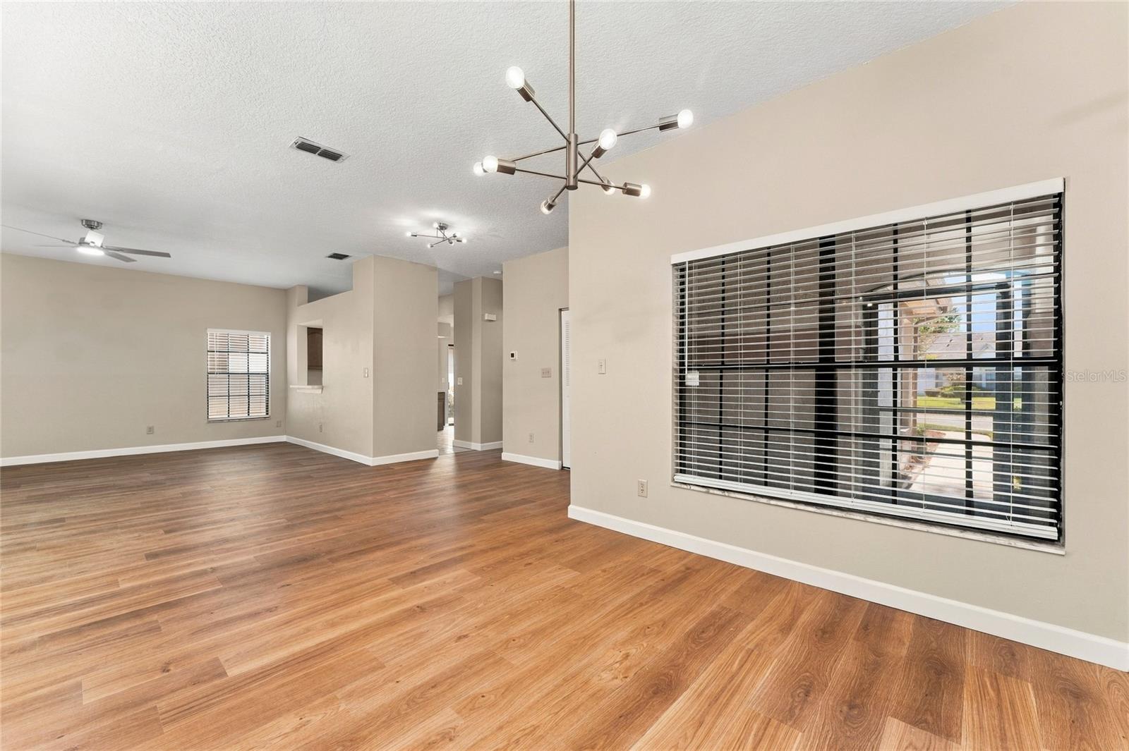 Single Family Residence at 5765 PARKVIEW POINT DR, ORLANDO, photo 10 of 47