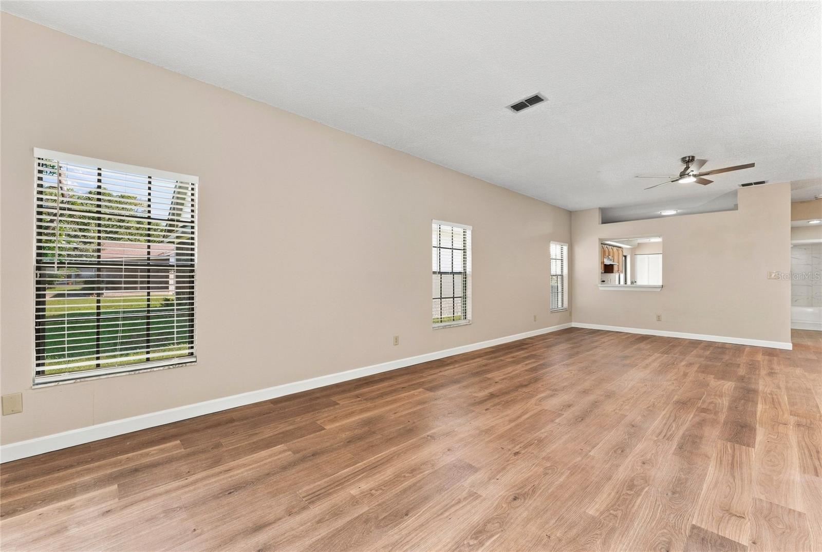 Single Family Residence at 5765 PARKVIEW POINT DR, ORLANDO, photo 13 of 47