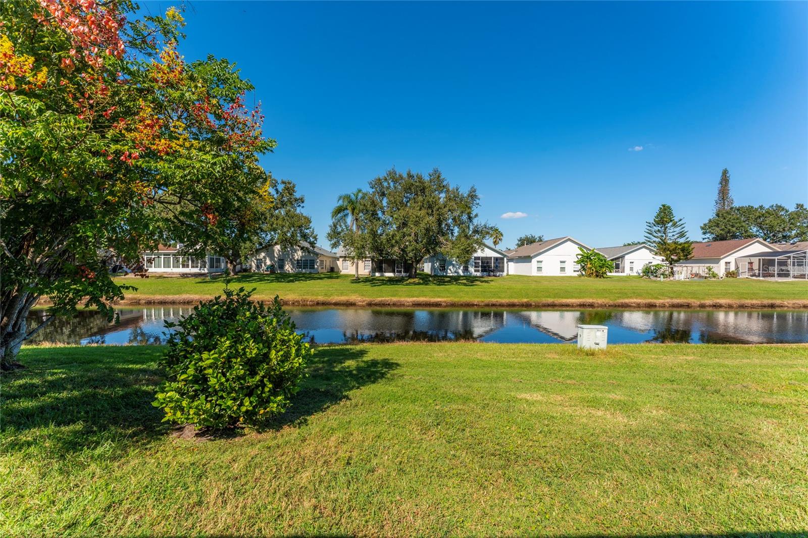 Single Family Residence at 5765 PARKVIEW POINT DR, ORLANDO, photo 14 of 47