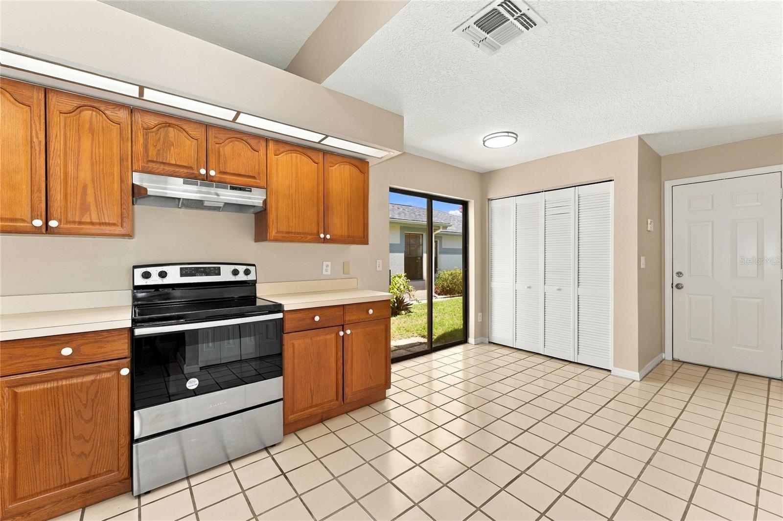 Single Family Residence at 5765 PARKVIEW POINT DR, ORLANDO, photo 31 of 47