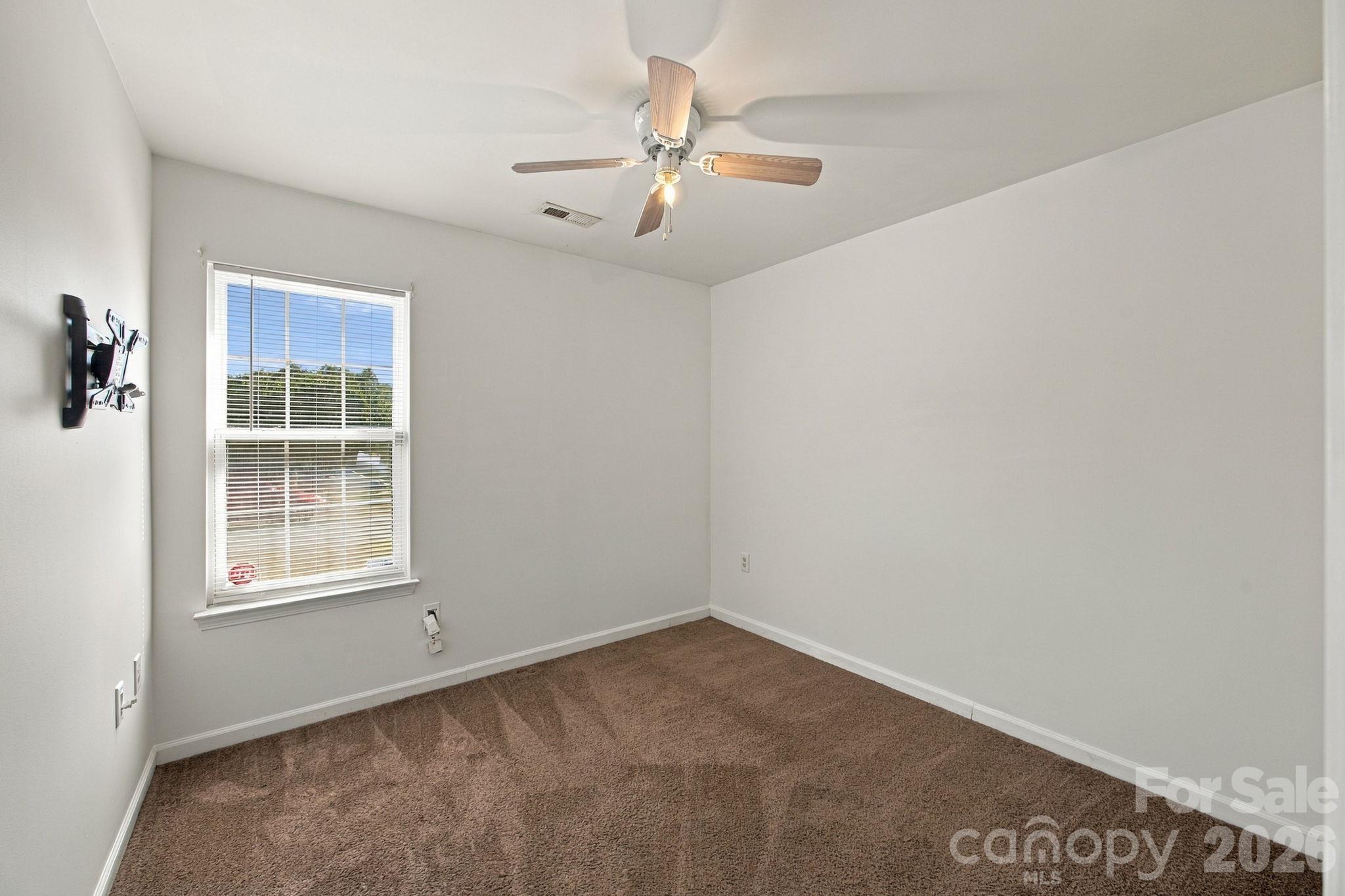 Single Family Residence at 4706 Bomar Drive, Charlotte, photo 16 of 27