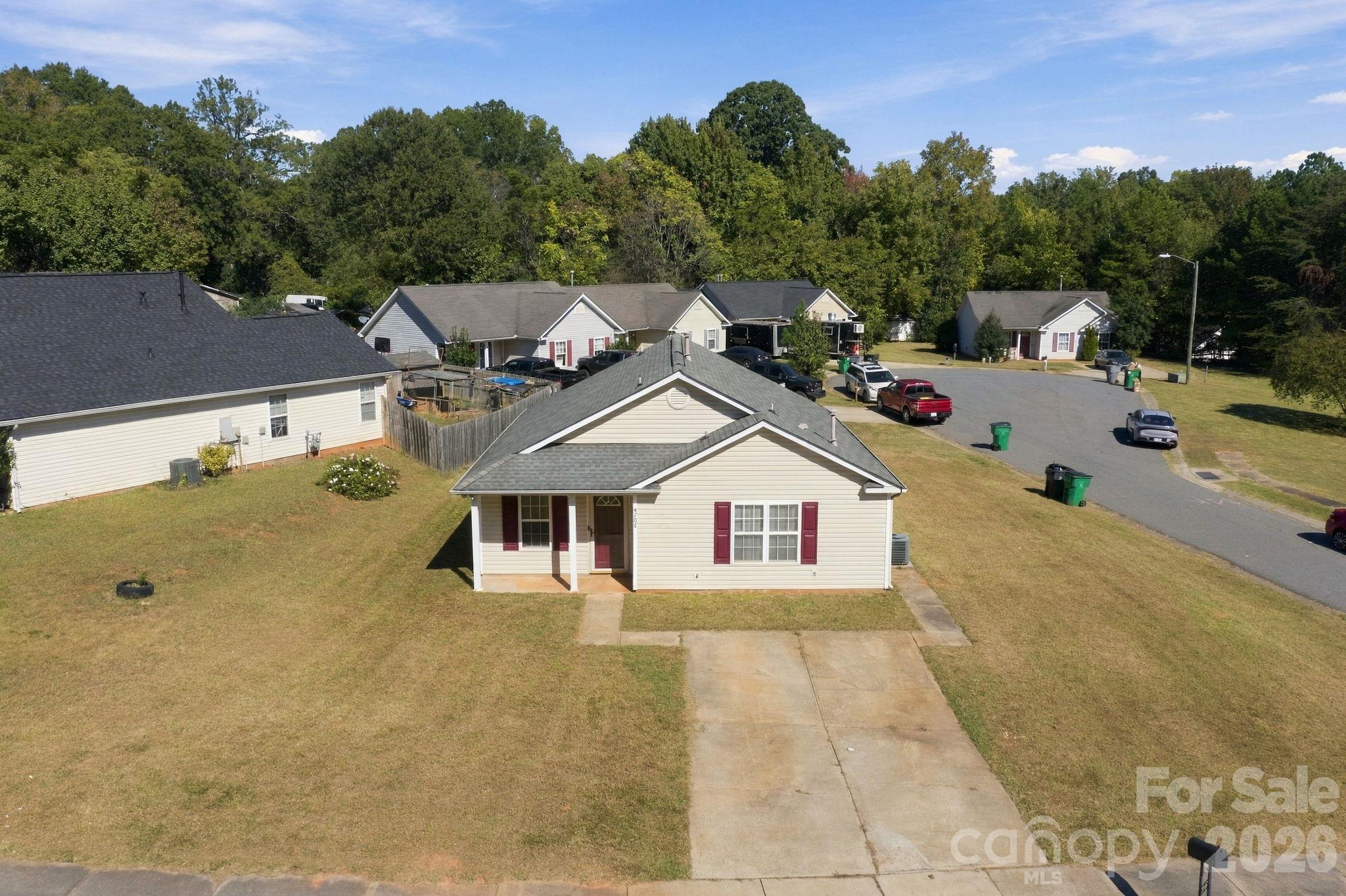Single Family Residence at 4706 Bomar Drive, Charlotte, photo 23 of 27