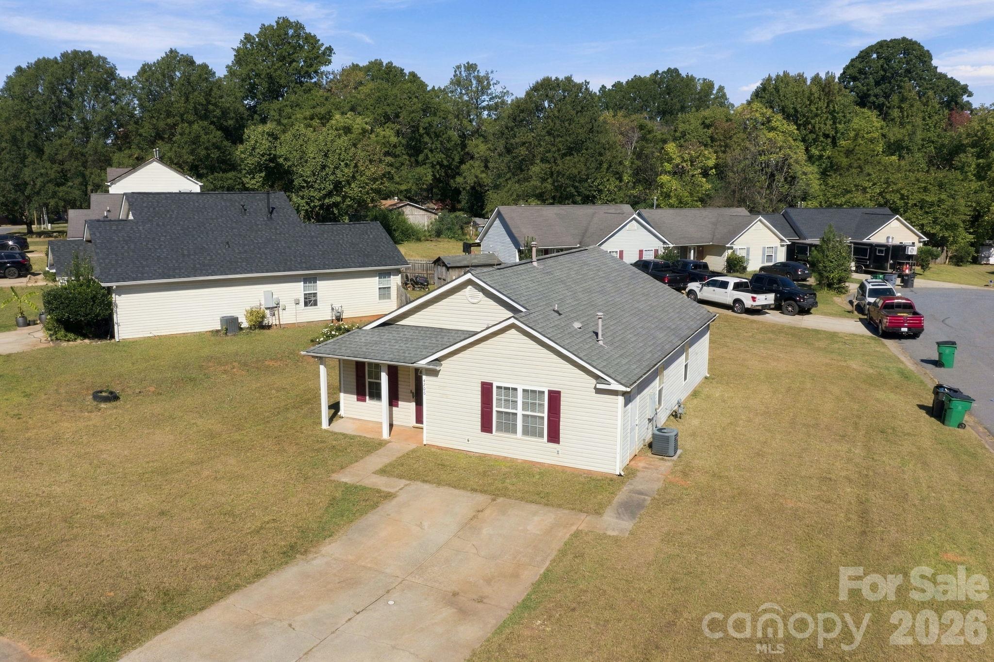 Single Family Residence at 4706 Bomar Drive, Charlotte, photo 24 of 27