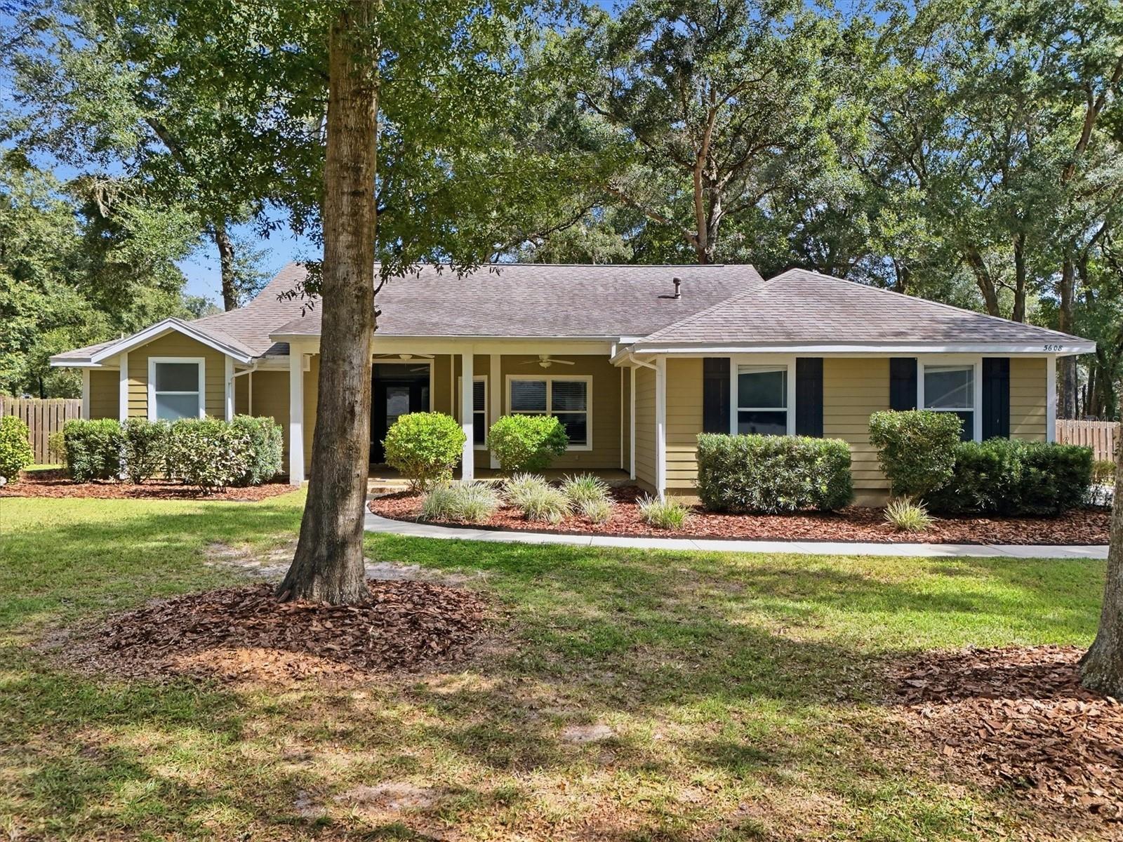 Single Family Residence at 5608 SE 44TH CIR, OCALA, photo 5 of 72