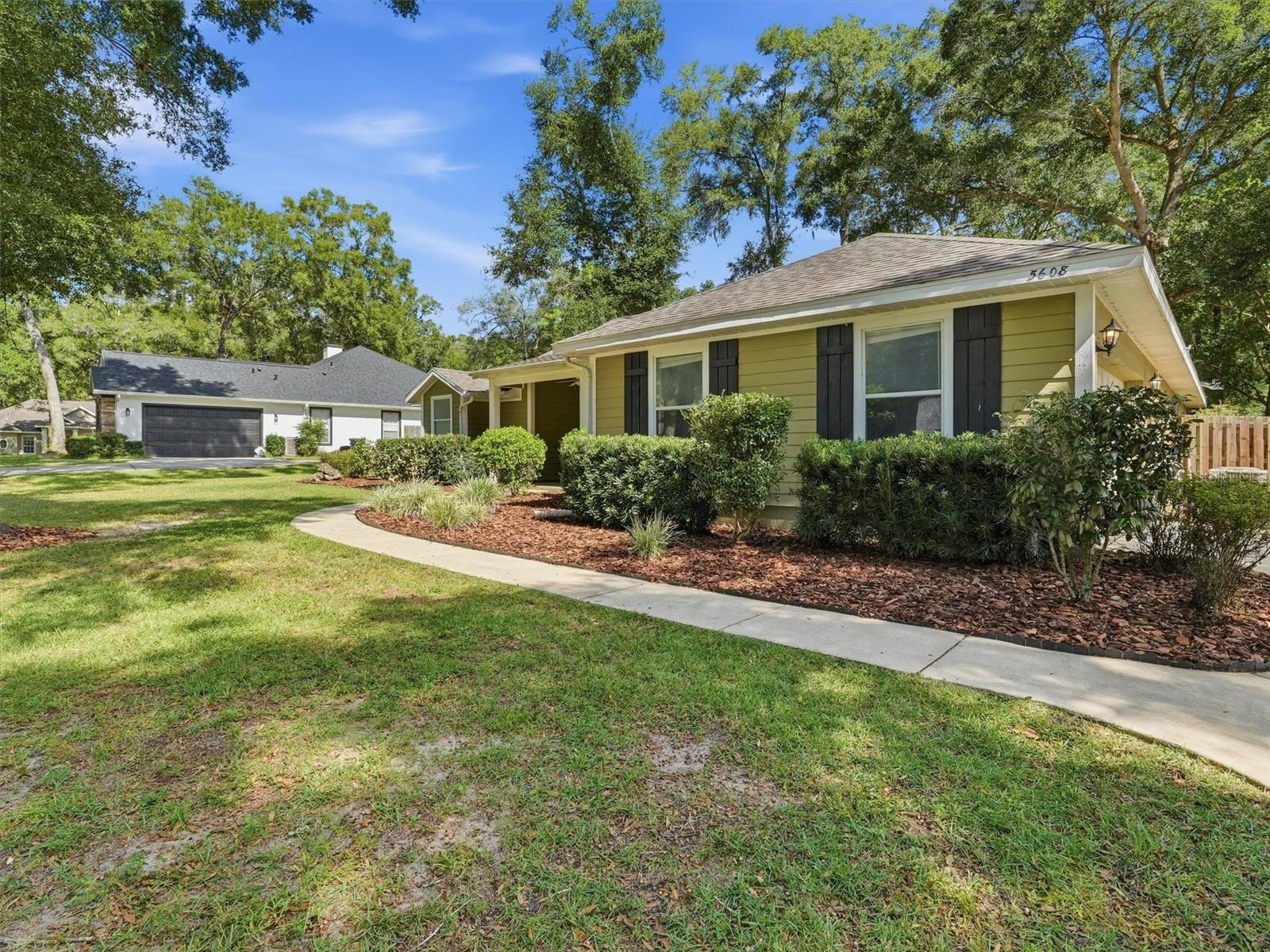 Single Family Residence at 5608 SE 44TH CIR, OCALA, photo 6 of 72
