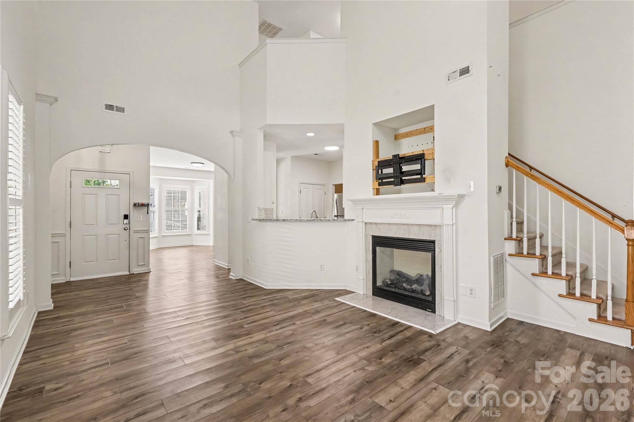Single Family Residence at 2314 Mirage Place, Fort Mill, photo 5 of 34