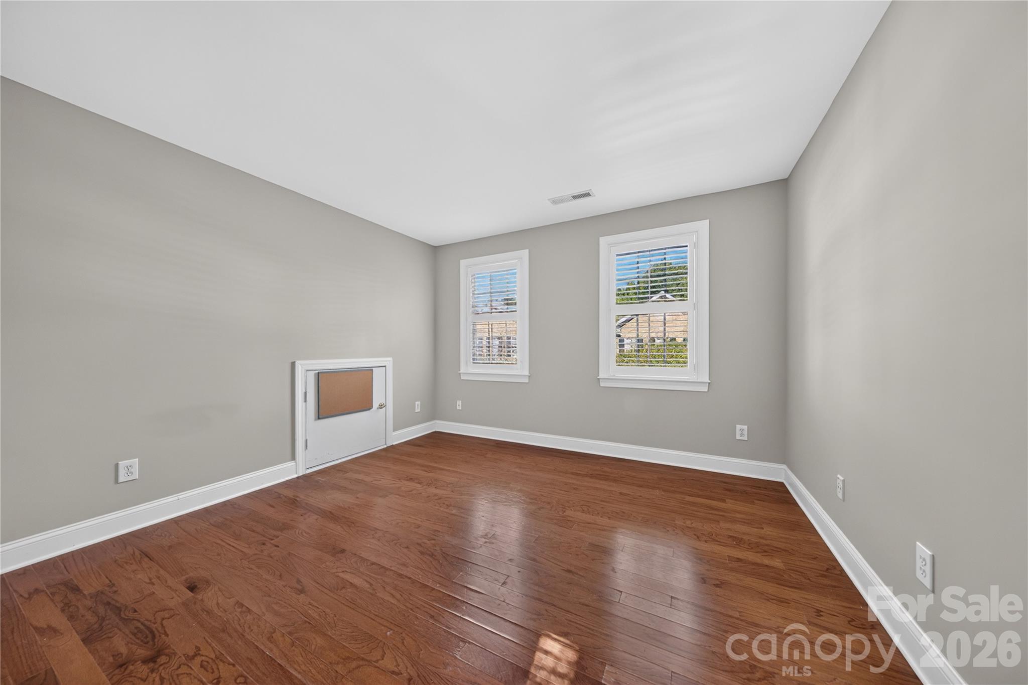 Townhouse at 9169 Bonnie Briar Circle, Charlotte, photo 24 of 31