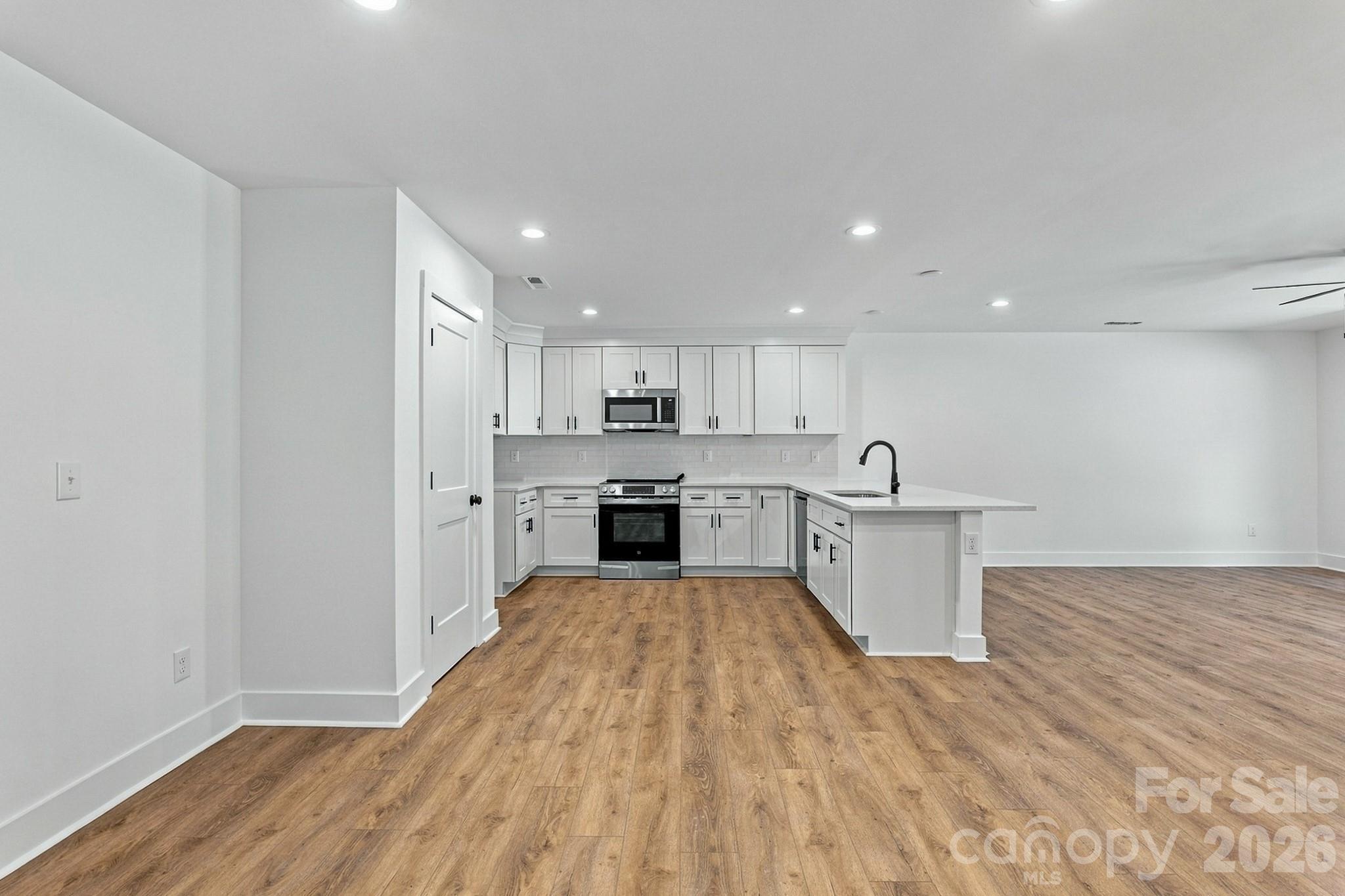 Single Family Residence at 140 Four Andrews Drive, Harmony, photo 8 of 26