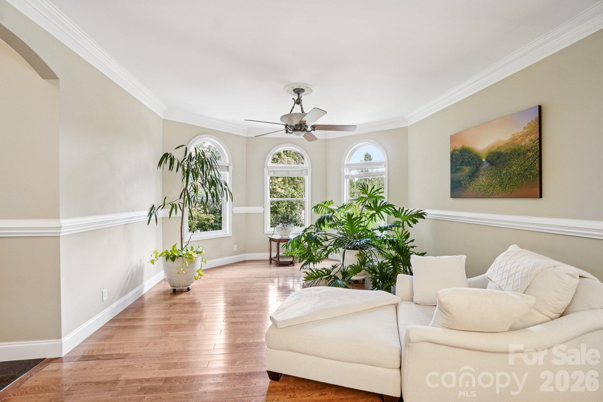 Single Family Residence at 15 Madelyn Lane, Fairview, photo 6 of 48