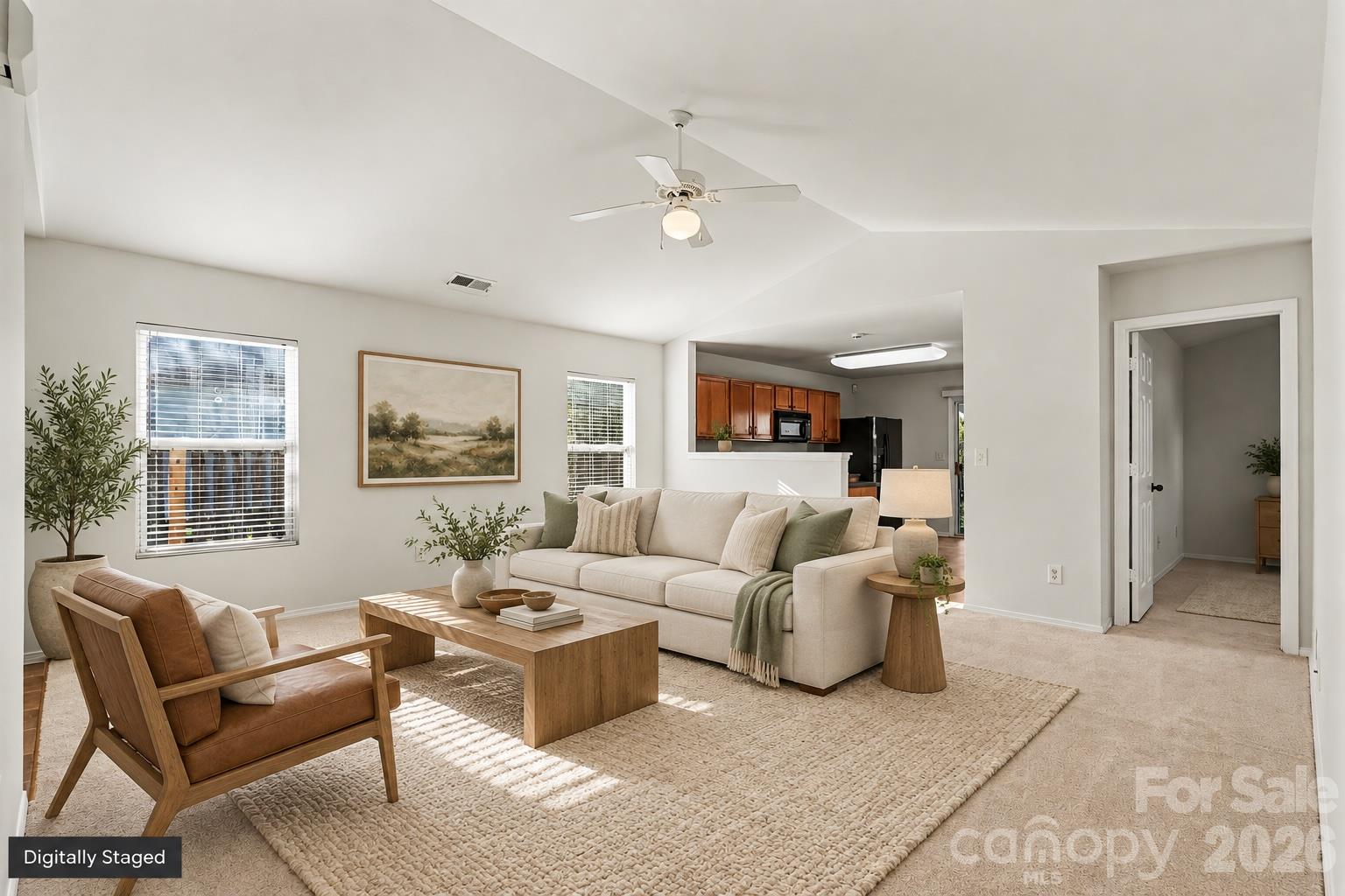 Single Family Residence at 2122 Buckleigh Drive, Charlotte, photo 6 of 32
