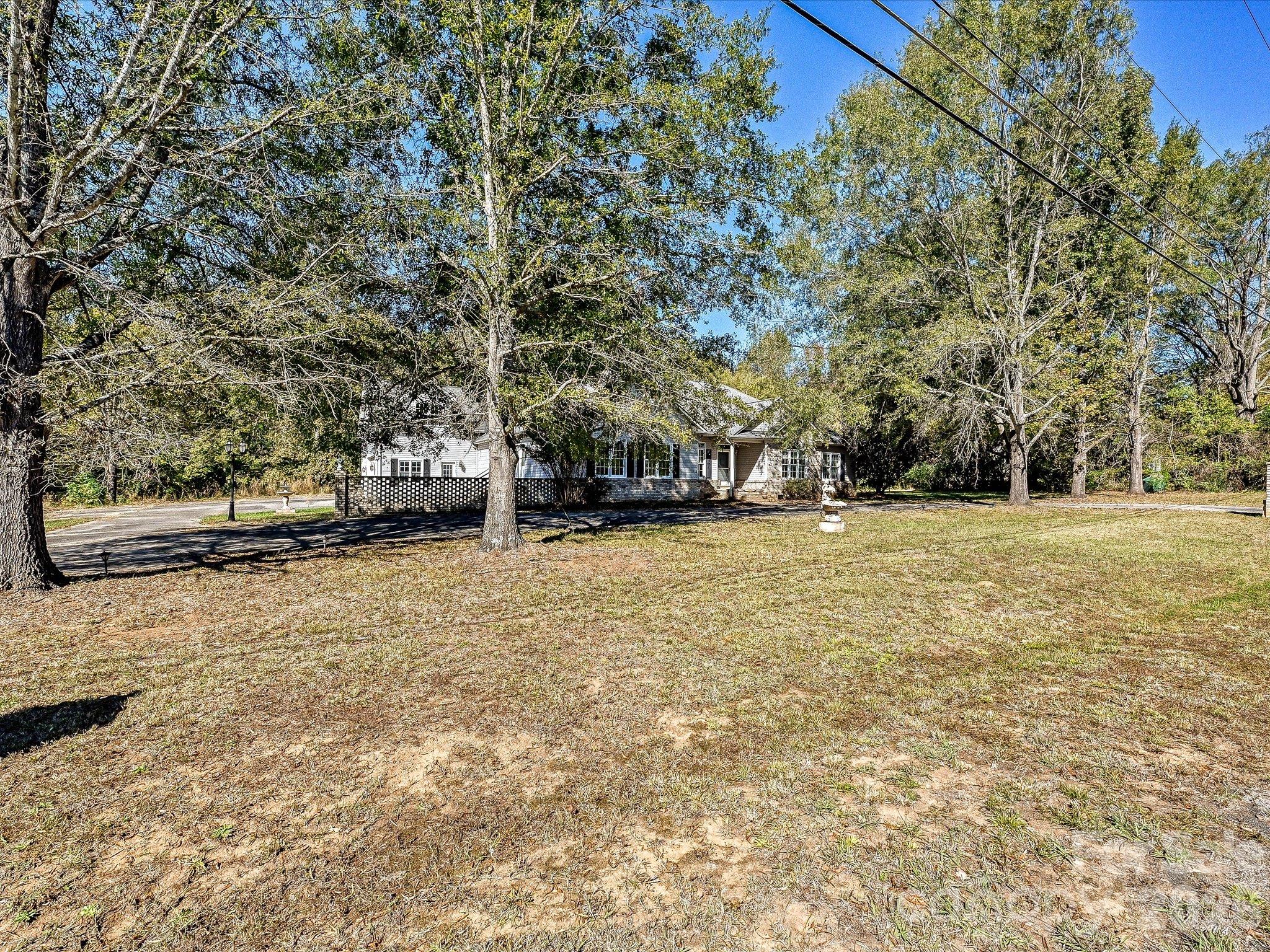 Single Family Residence at 1704 Colfax Drive, Concord, photo 35 of 36