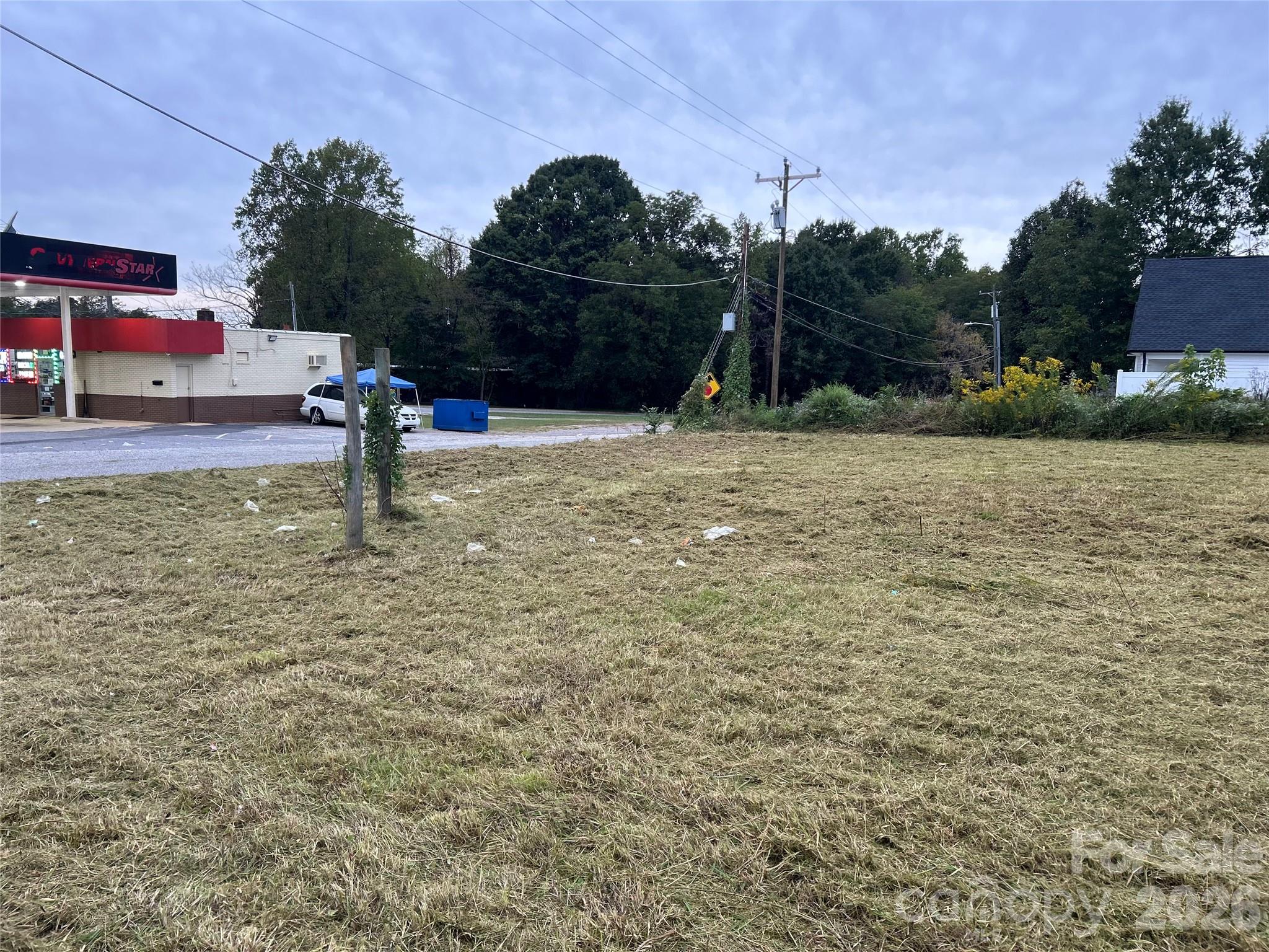 Unimproved Commercial at 116 3rd Avenue NW, Conover, photo 2 of 4