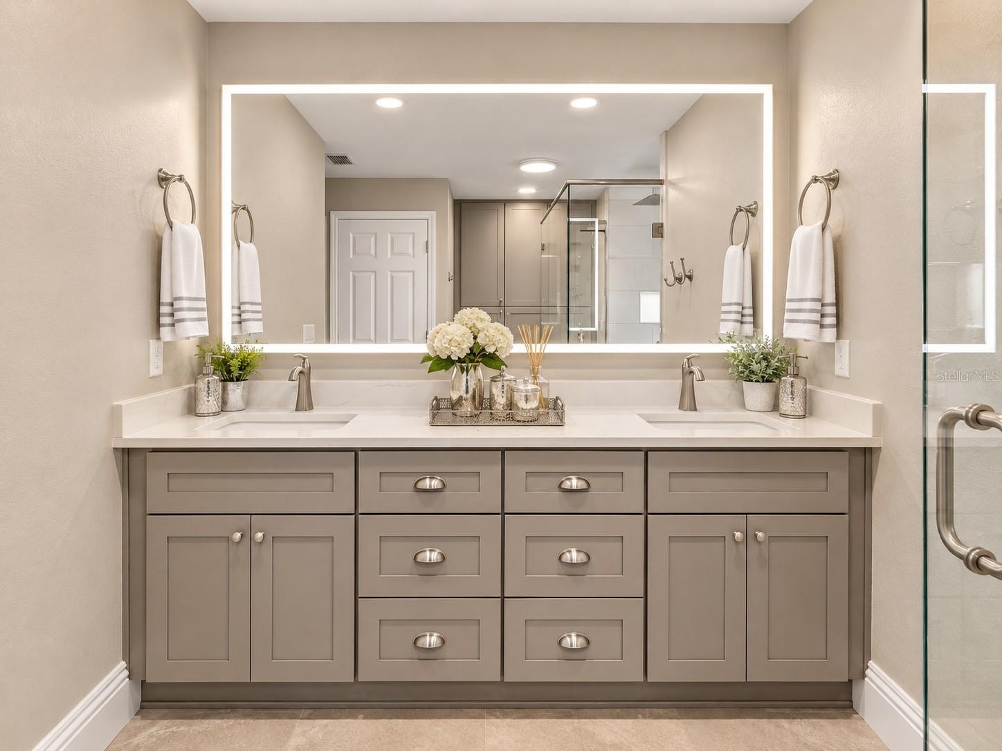 Staged Photo - 5608 SE 44TH CIR, OCALA