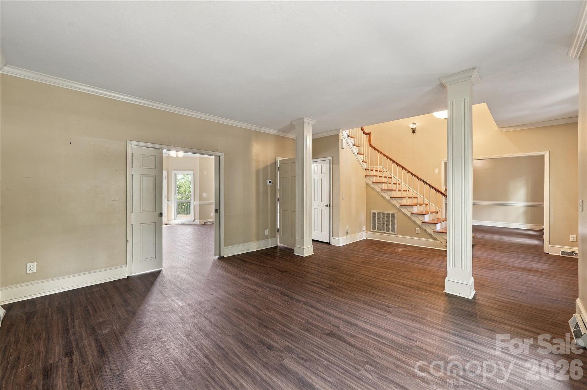 Formal Living Room - 9327 Willowglen Trail, Charlotte