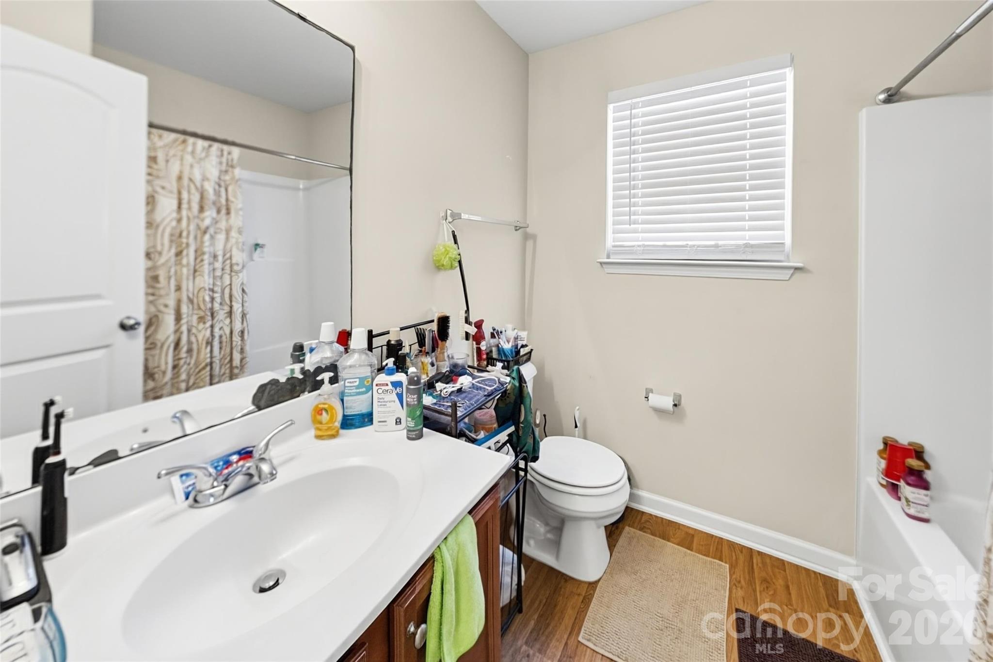 Single Family Residence at 1905 Buffalo Way, Durham, photo 17 of 22