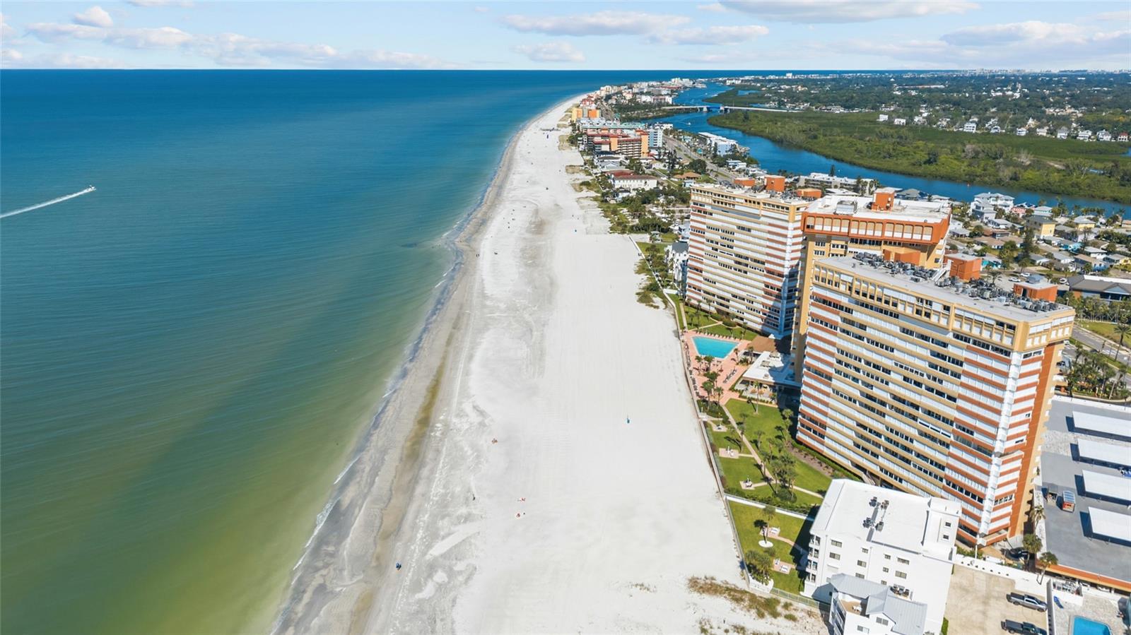Condominium at 17920 GULF BLVD #302, REDINGTON SHORES, photo 58 of 85
