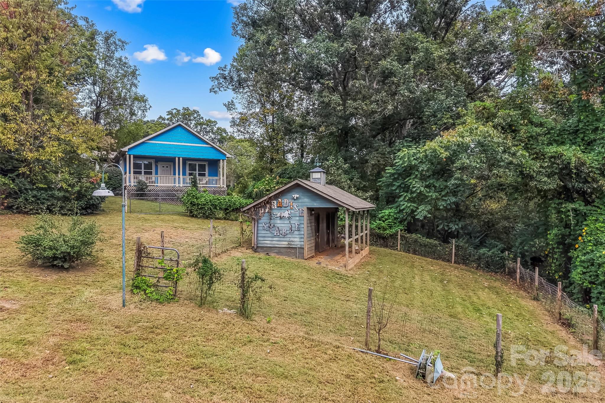 Paradise Stable with fenced pasture beside 68 Oteen Church Rd (Blue Cottage) - 68, 72, 82, and 84 Oteen Church Road, Asheville