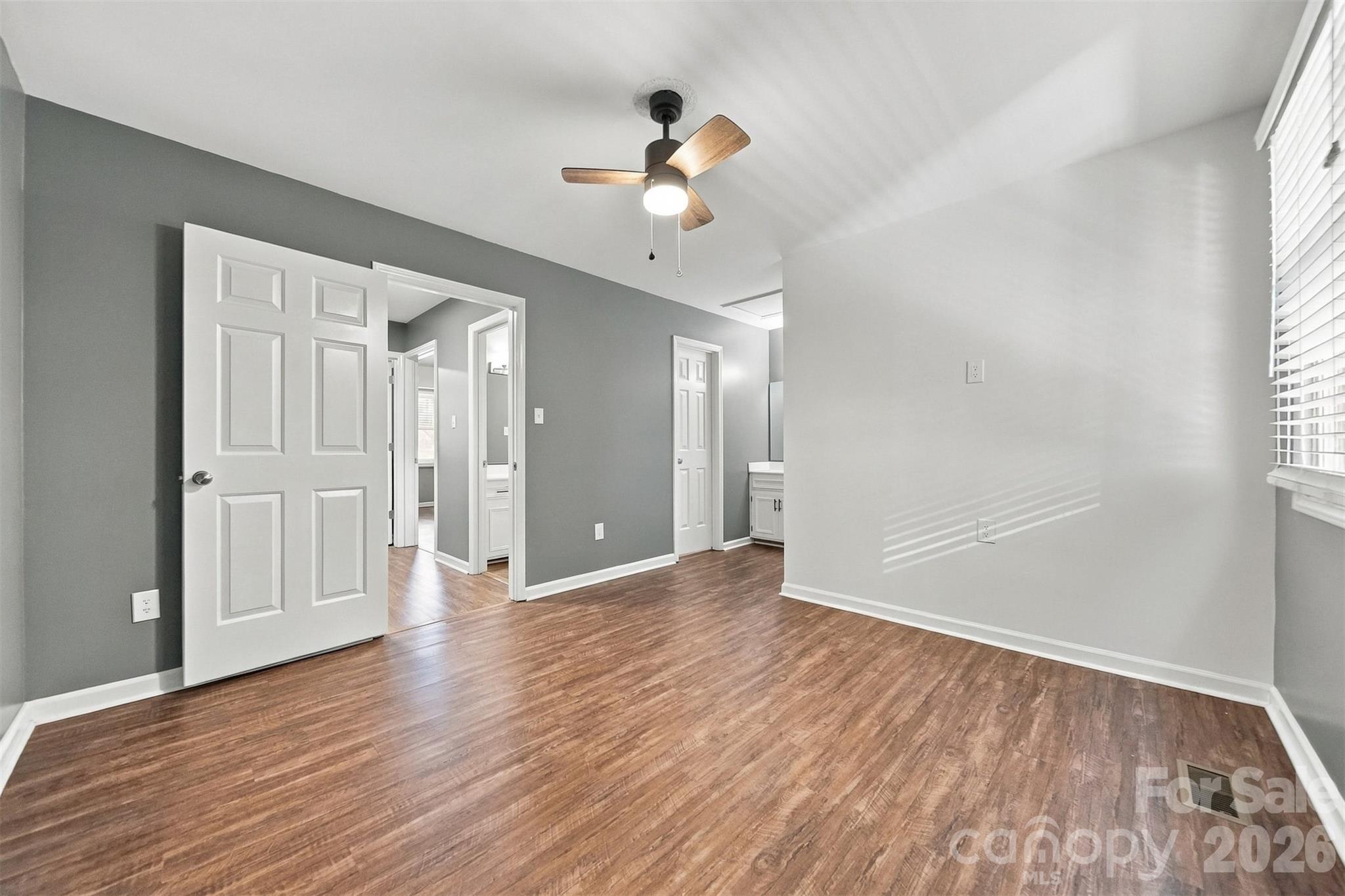 Townhouse at 605 8th Avenue SW, Conover, photo 23 of 36
