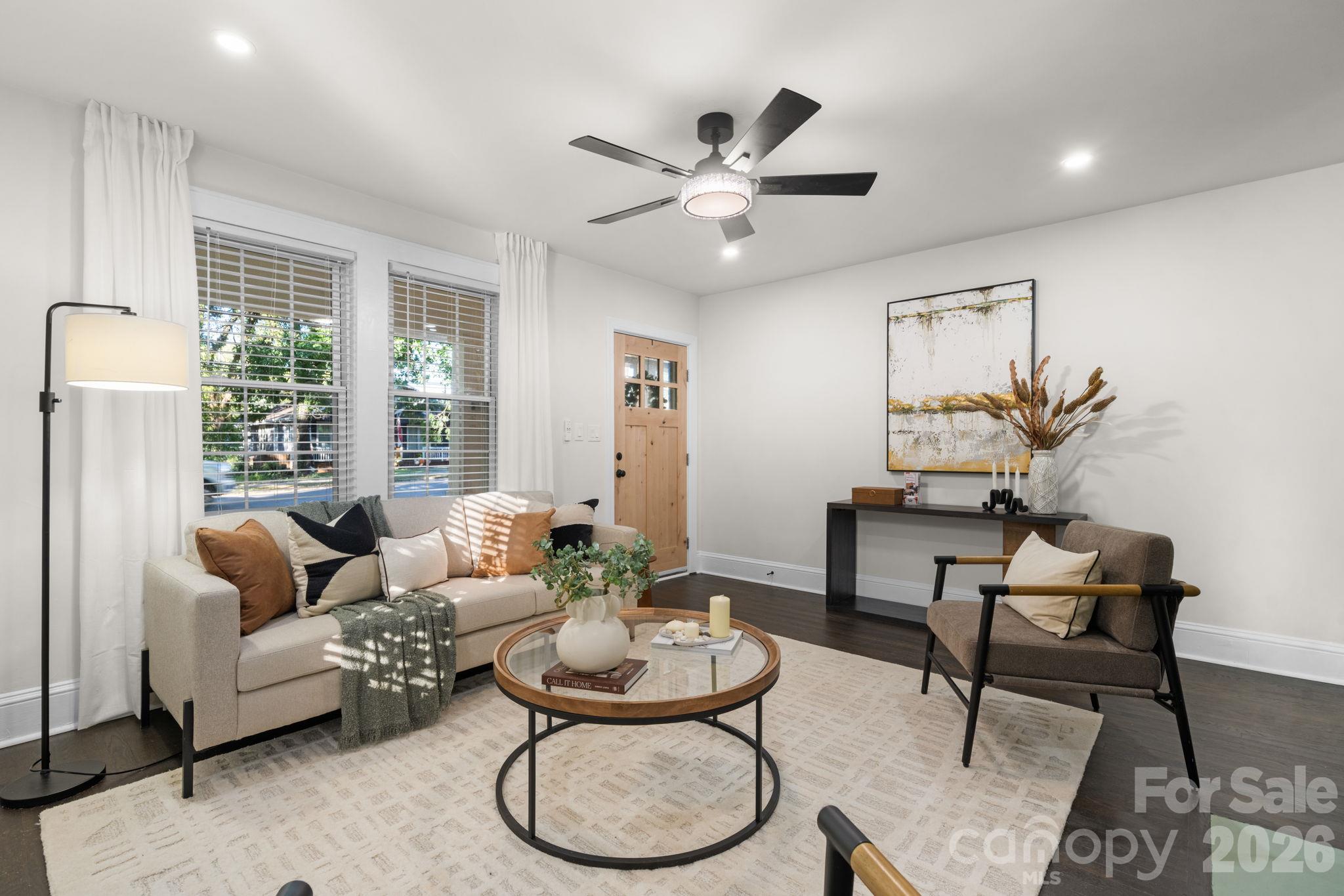 Single Family Residence at 2232 Wilmore Drive, Charlotte, photo 5 of 32